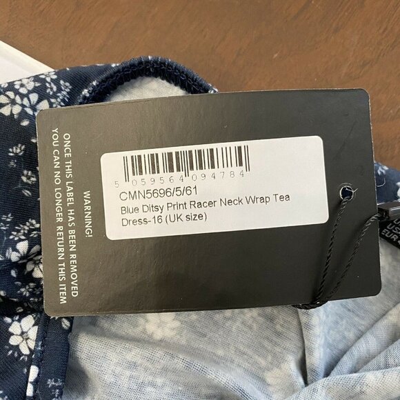 Pretty Little Things BLUE DITSY PRINT RACER NECK Tea Dress Mini New - Picture 6 of 8